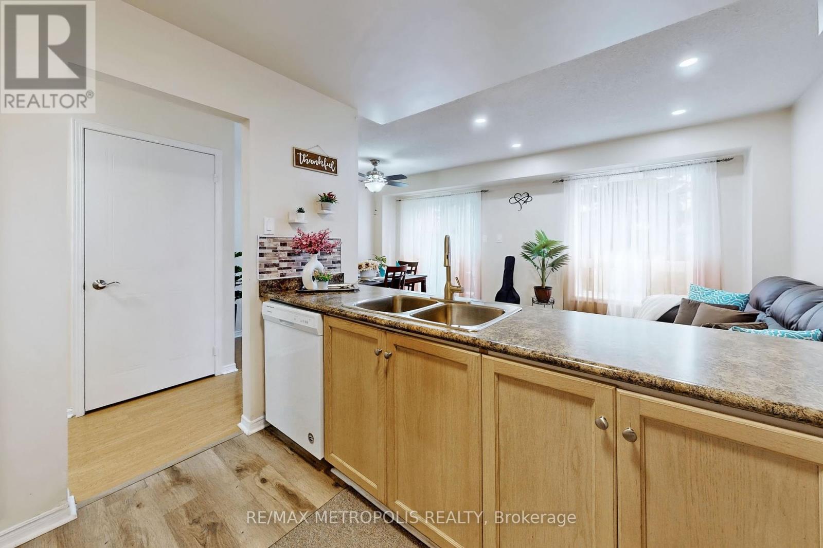 20 - 811 Wilson Road N, Oshawa (Pinecrest), Ontario  L1G 7Z5 - Photo 15 - E12209492