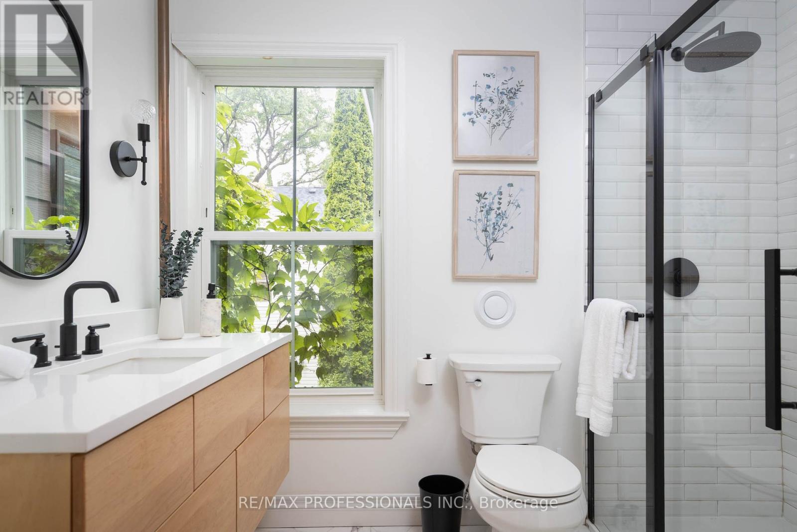 26 Wardell Street, Toronto, Ontario  M4M 2L5 - Photo 17 - E12209500