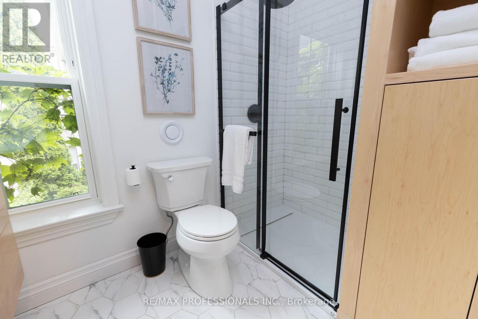26 Wardell Street, Toronto, Ontario  M4M 2L5 - Photo 18 - E12209500