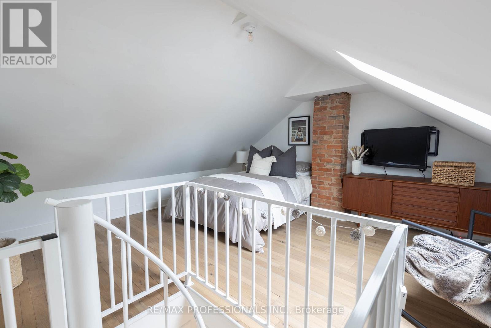 26 Wardell Street, Toronto, Ontario  M4M 2L5 - Photo 24 - E12209500