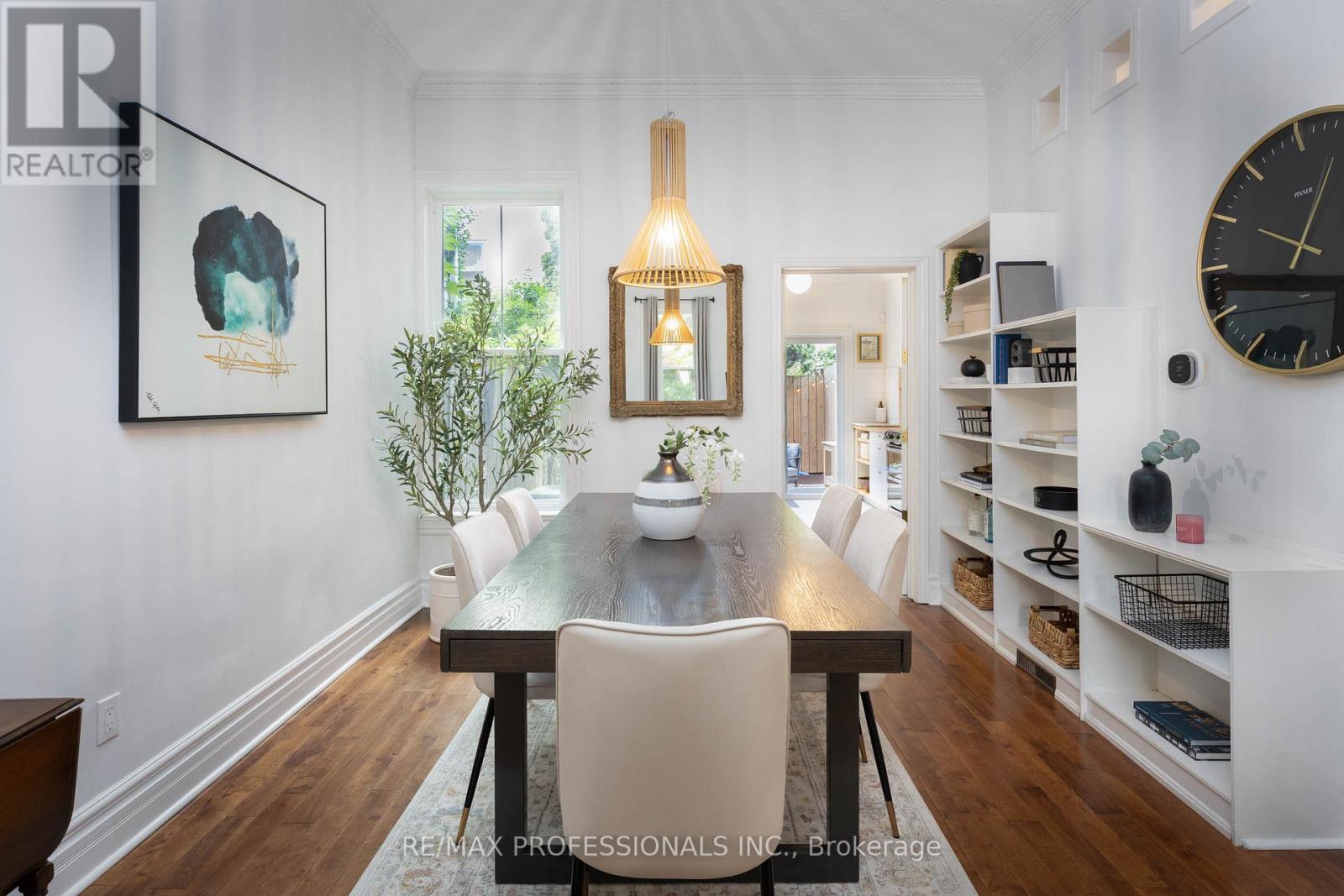 26 Wardell Street, Toronto, Ontario  M4M 2L5 - Photo 6 - E12209500