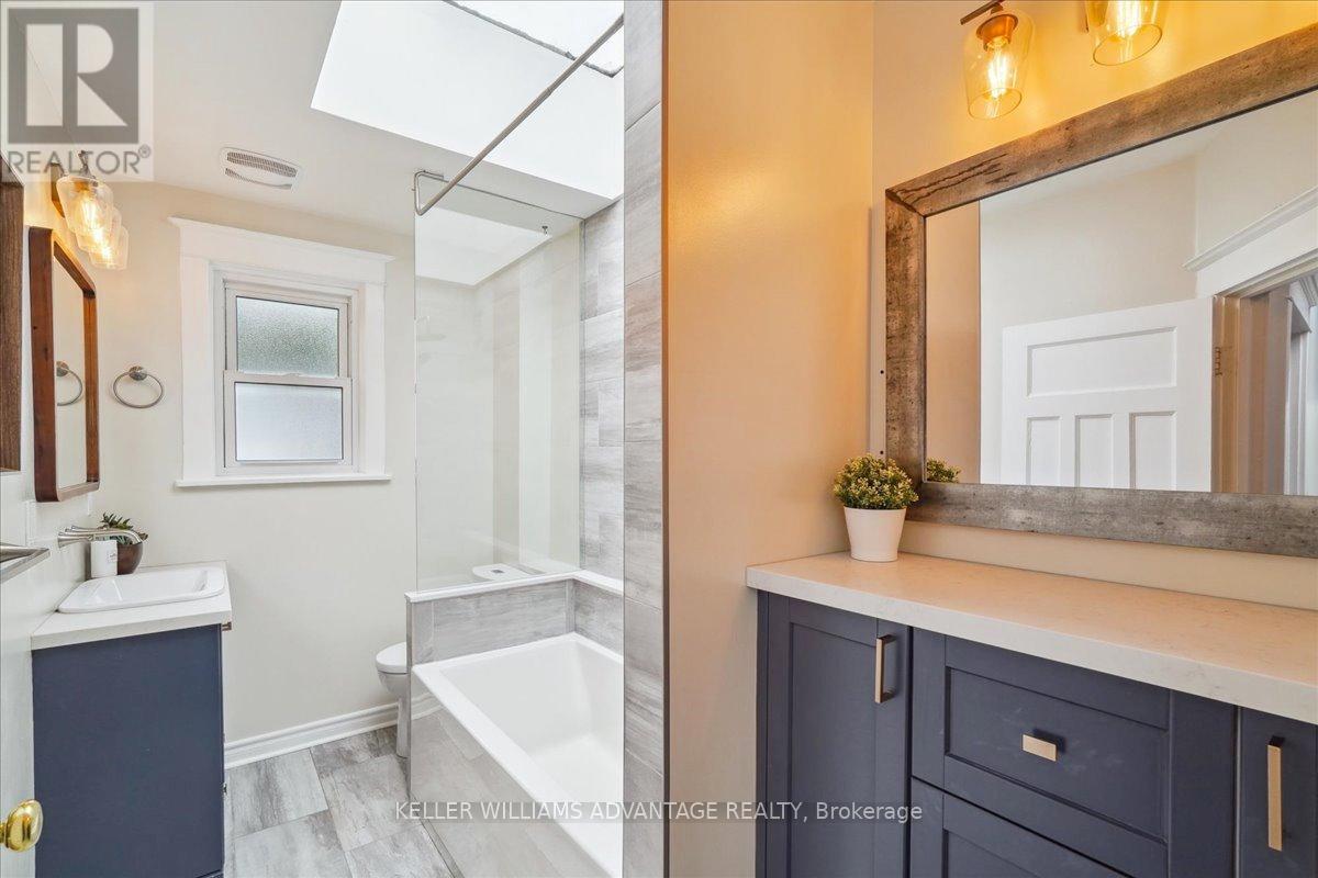 130 Glebeholme Boulevard, Toronto, Ontario  M4J 1S6 - Photo 23 - E12209506