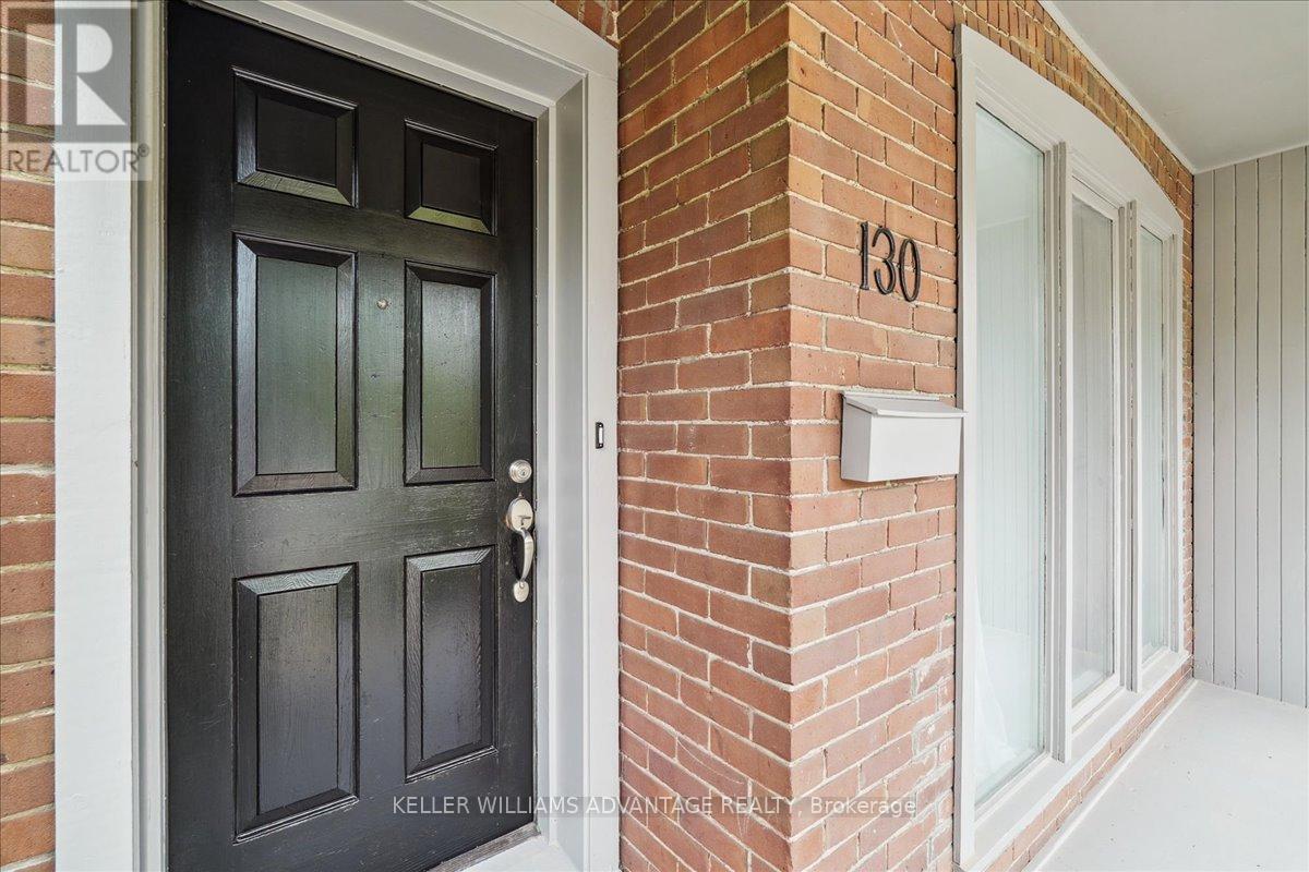 130 Glebeholme Boulevard, Toronto, Ontario  M4J 1S6 - Photo 7 - E12209506