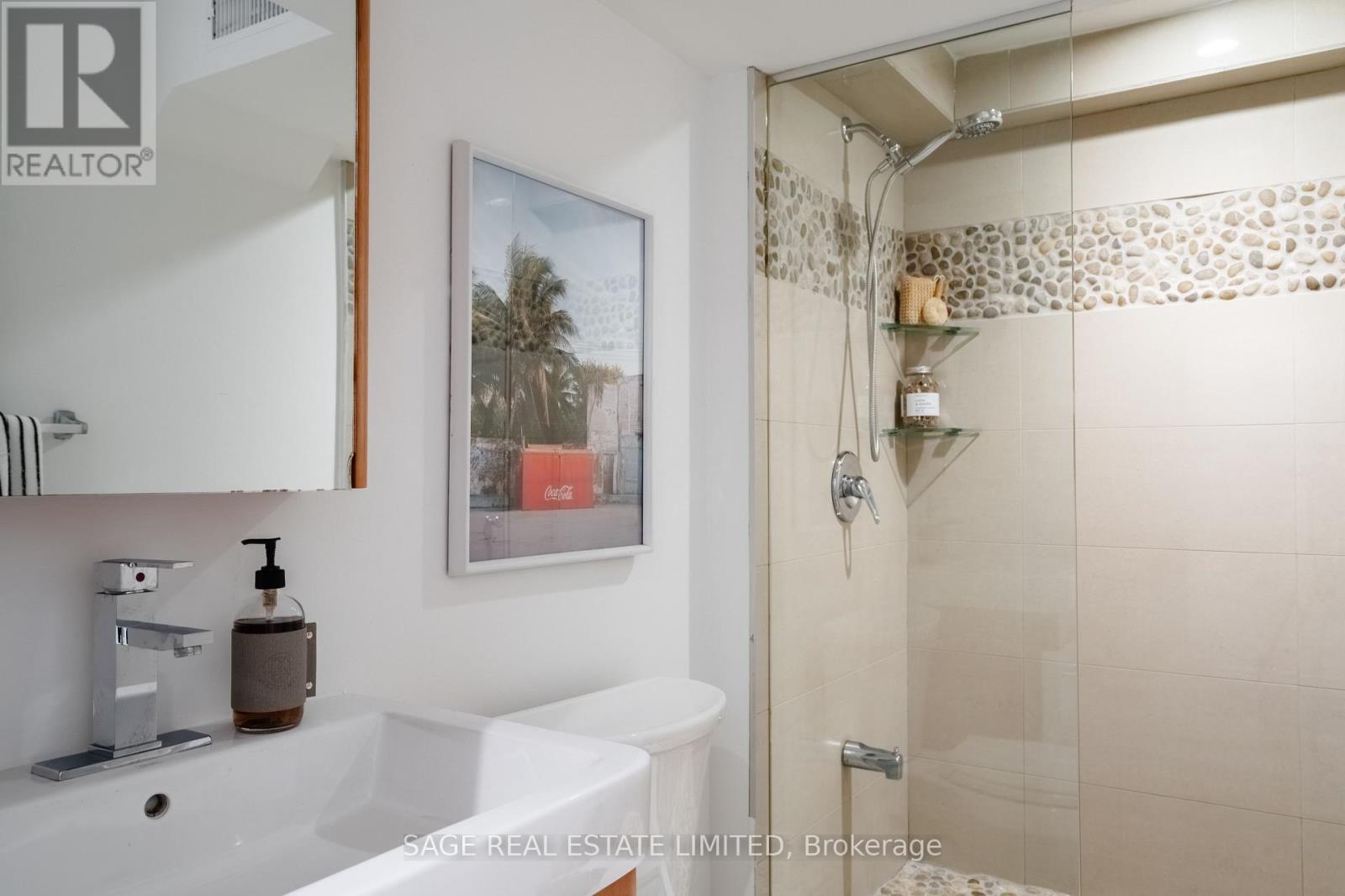 387 Jones Avenue, Toronto (Blake-Jones), Ontario  M4J 3G5 - Photo 26 - E12209518