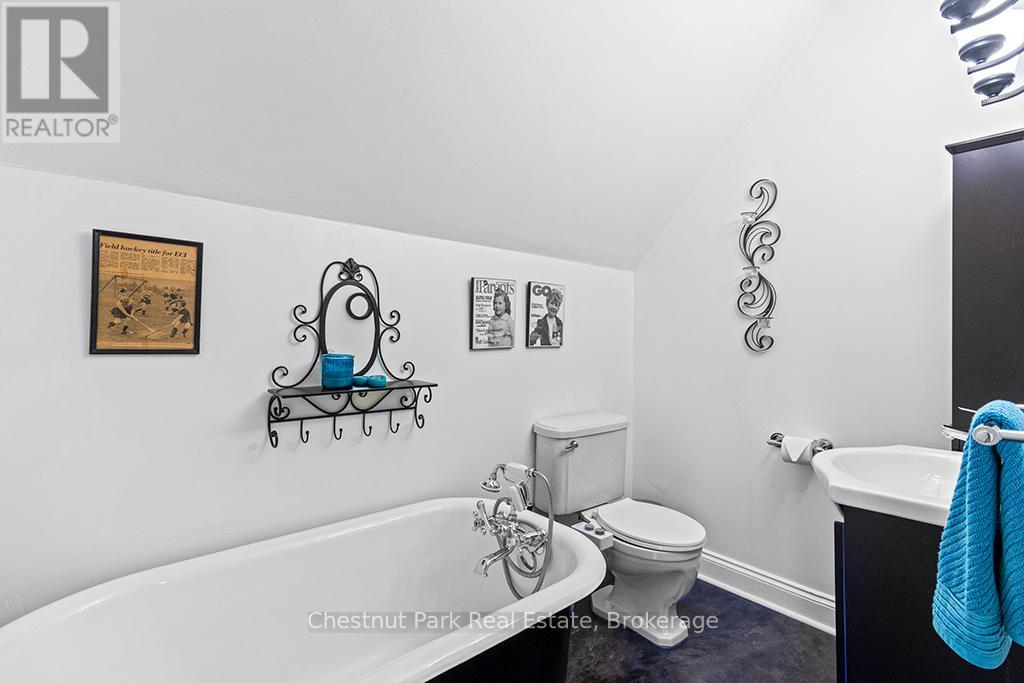 689 4th Avenue E, Owen Sound, Ontario  N4K 2N3 - Photo 43 - X12207728
