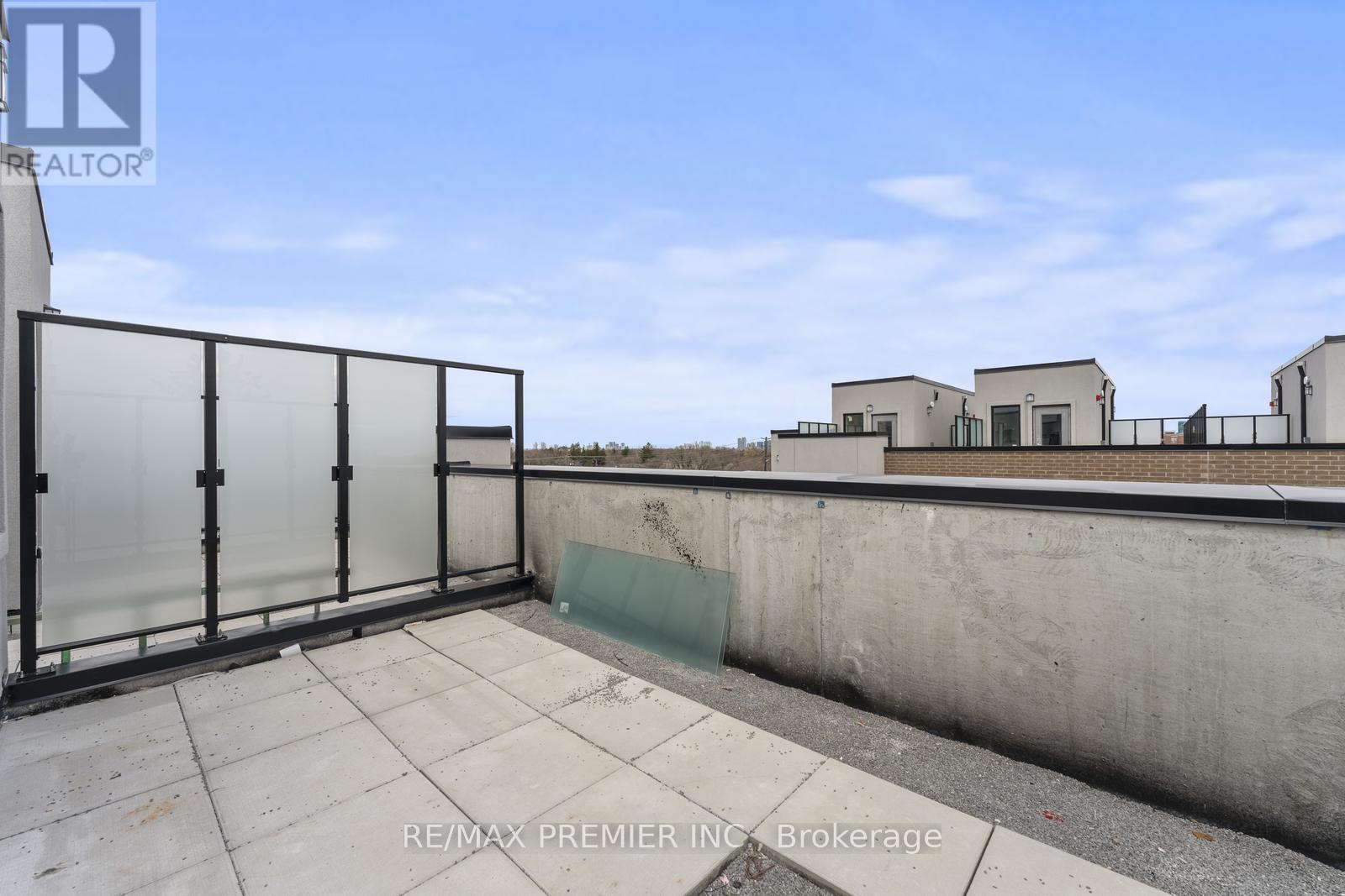 15 - 851 Sheppard Avenue W, Toronto, Ontario  M3H 0G2 - Photo 21 - C12208985