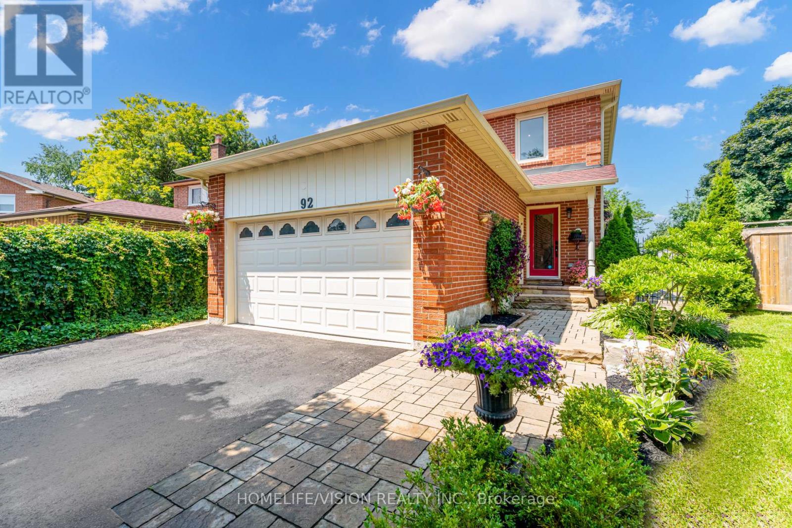 92 TROTHEN CIRCLE, Markham, Ontario