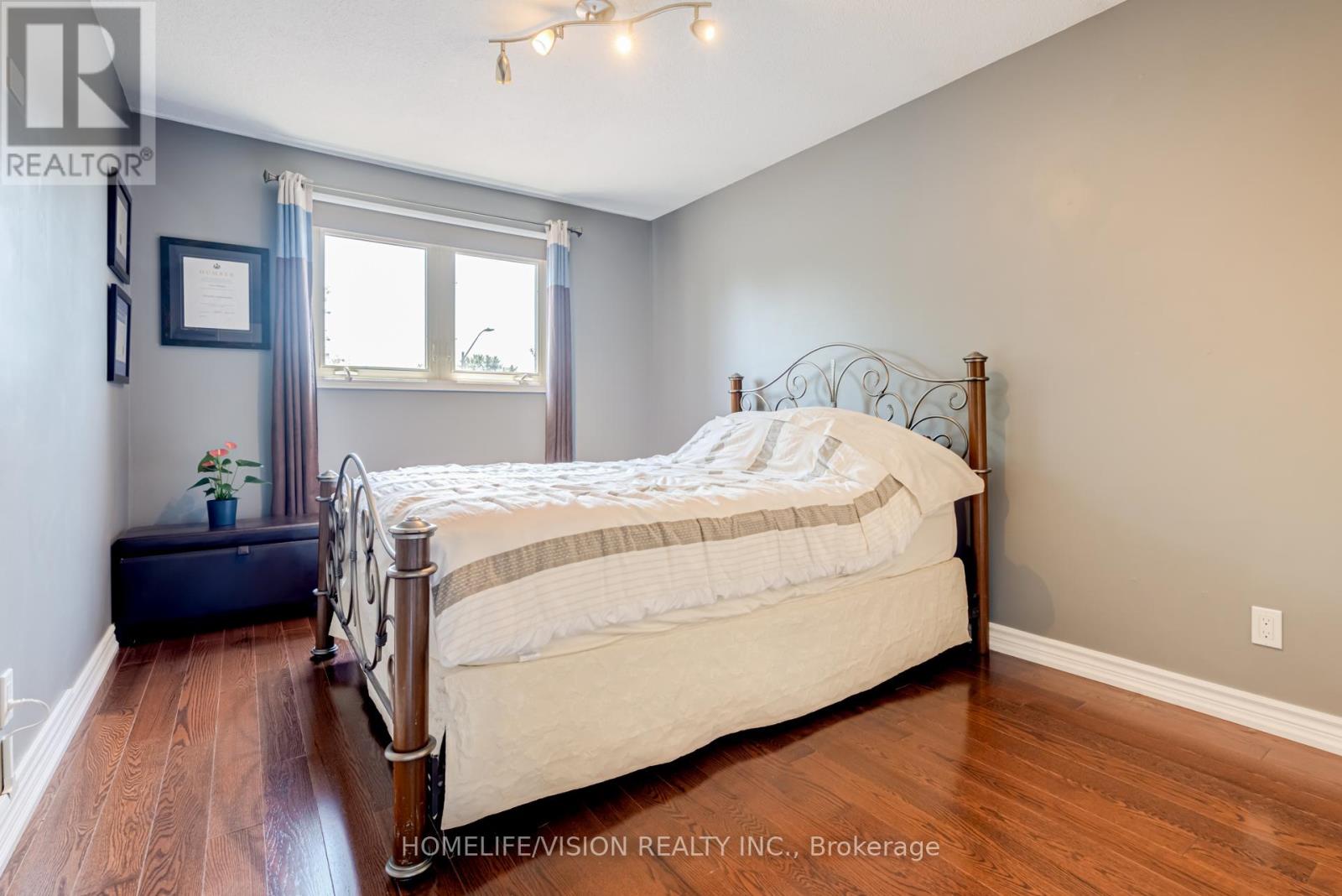 92 Trothen Circle, Markham, Ontario  L3P 4H6 - Photo 19 - N12209260
