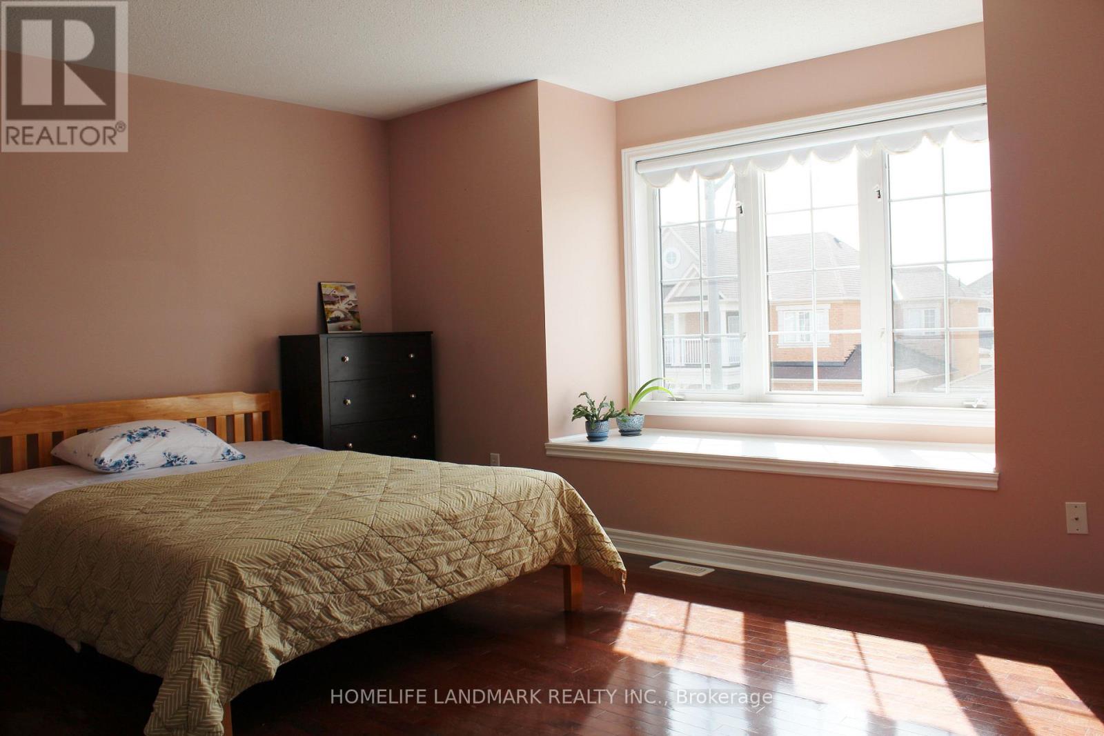 39 Siena Drive, Vaughan, Ontario  L4H 3K2 - Photo 12 - N12209266