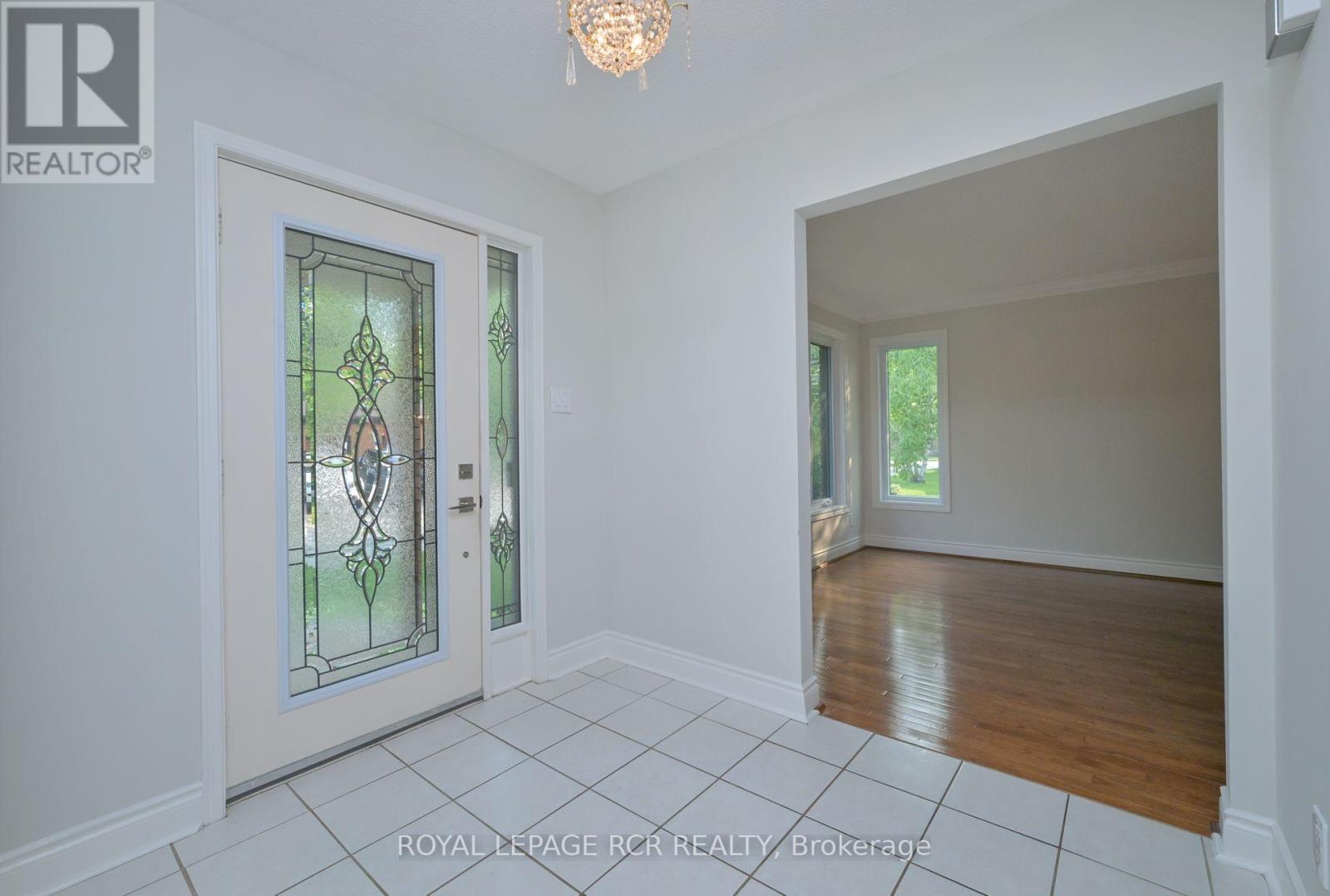 3 Tanglewood Trail, New Tecumseth, Ontario  L9R 1S1 - Photo 4 - N12209272