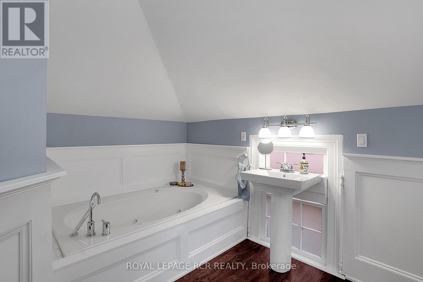 349 Main Street, King, Ontario  L0G 1T0 - Photo 20 - N12209320