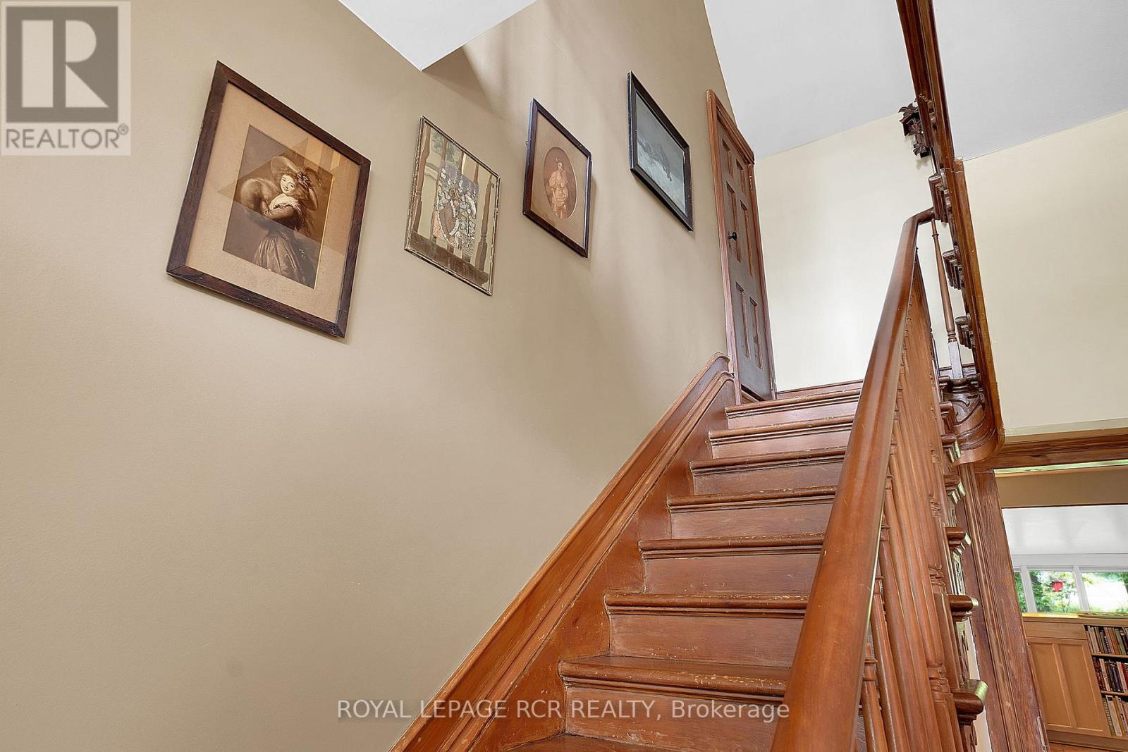 349 Main Street, King, Ontario  L0G 1T0 - Photo 21 - N12209320