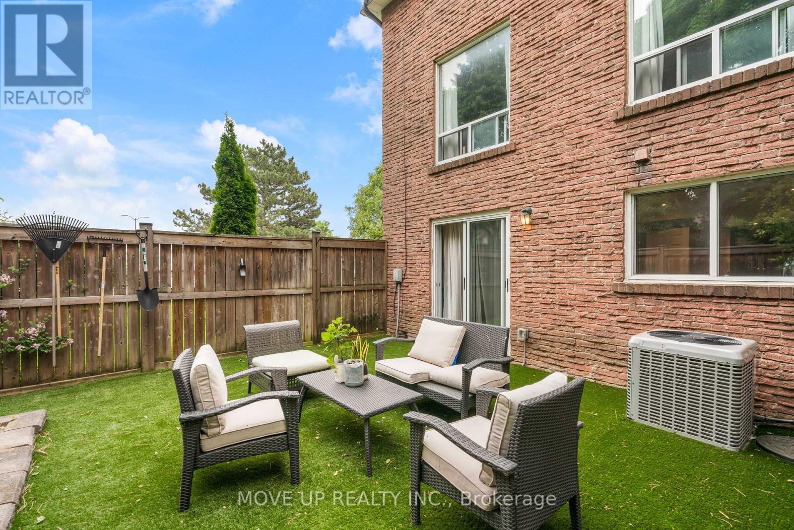 14 Poplar Crescent, Aurora, Ontario  L4G 3L3 - Photo 24 - N12209329