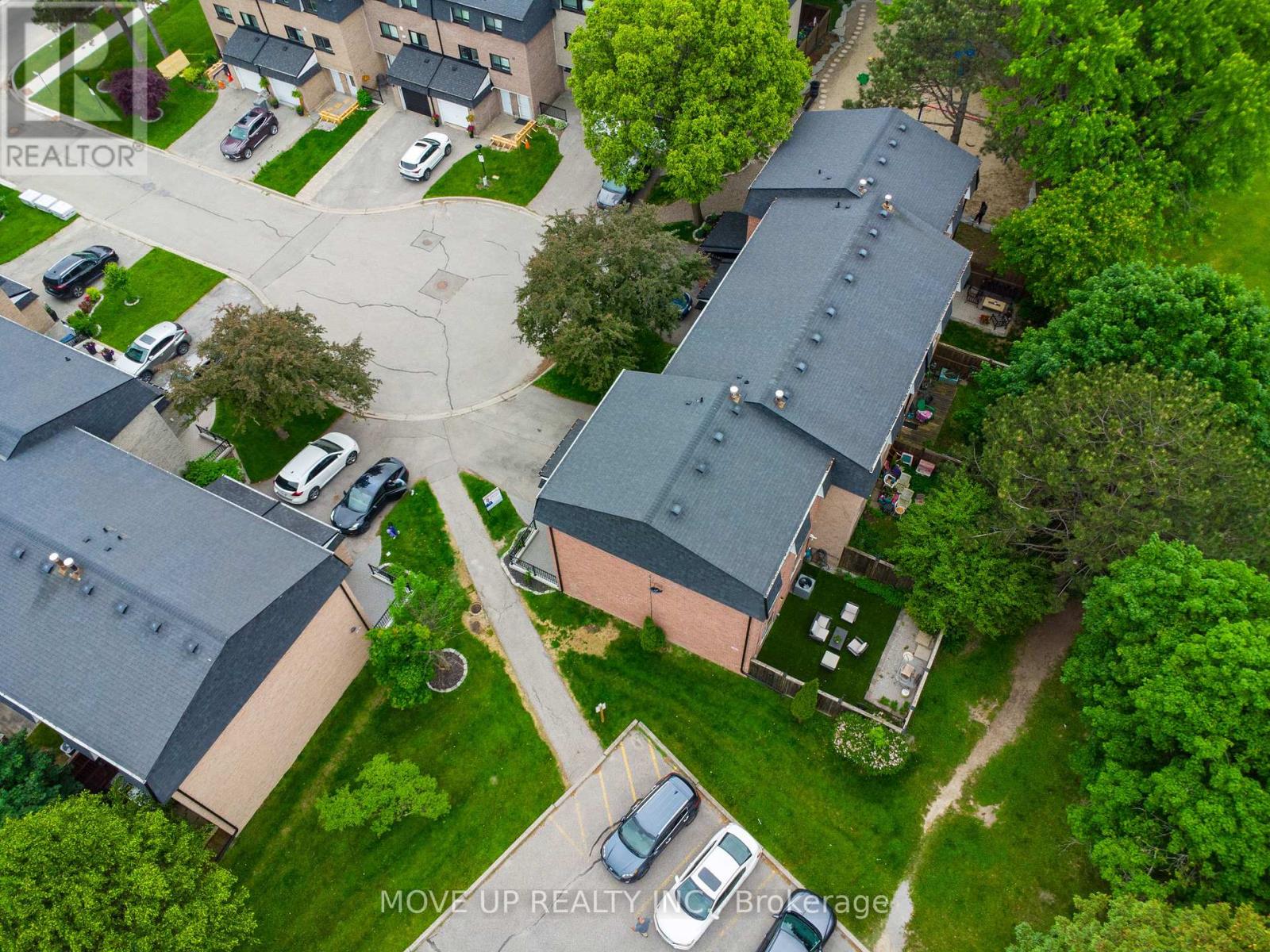14 Poplar Crescent, Aurora, Ontario  L4G 3L3 - Photo 26 - N12209329