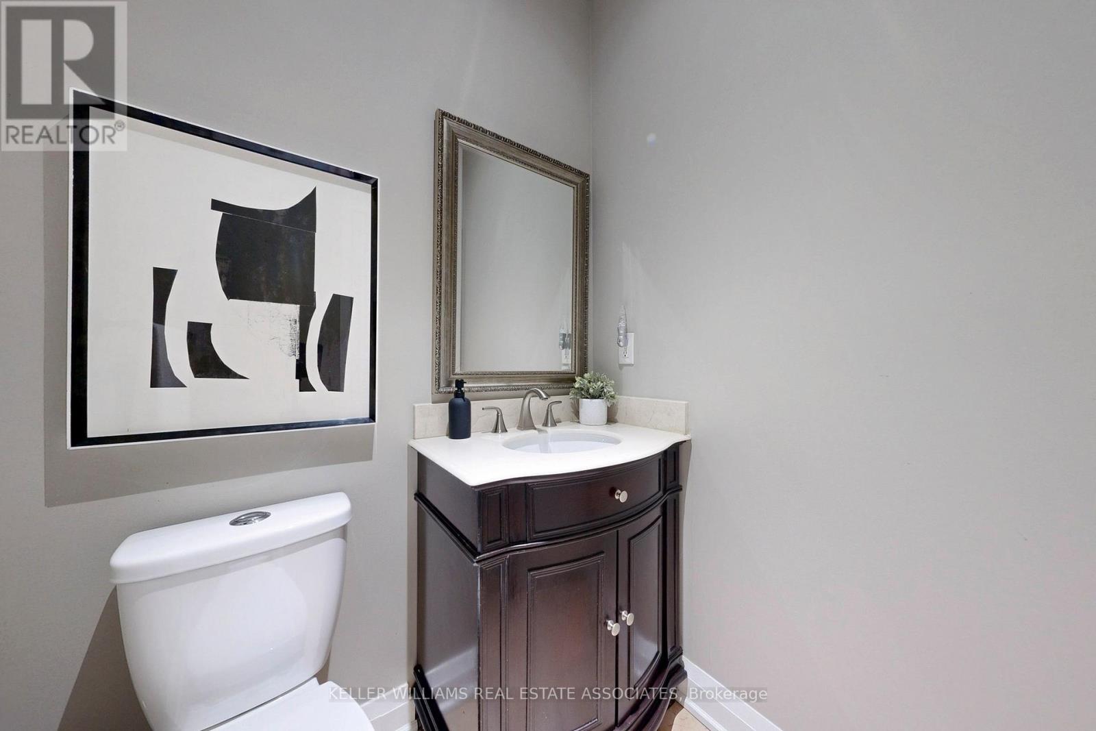 28 Fonteselva Avenue, Vaughan, Ontario  L4H 2S1 - Photo 25 - N12209351