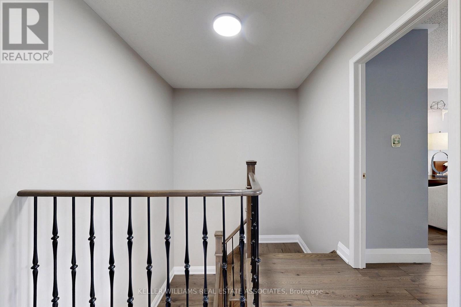 28 Fonteselva Avenue, Vaughan, Ontario  L4H 2S1 - Photo 27 - N12209351