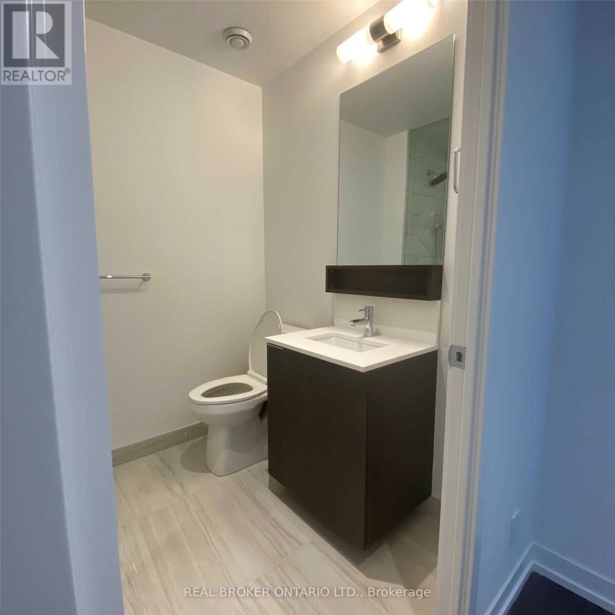 1105 - 5 Buttermill Avenue, Vaughan, Ontario  L4K 0J5 - Photo 7 - N12209366