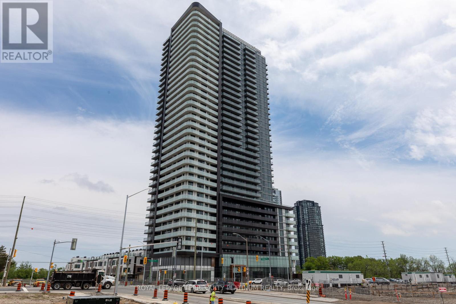 1609 - 7895 Jane Street, Vaughan, Ontario  L4K 2M7 - Photo 2 - N12209371