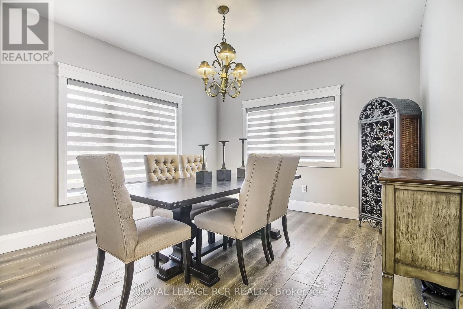 1288 Shore Acres Drive, Innisfil, Ontario  L0L 1R0 - Photo 20 - N12209384