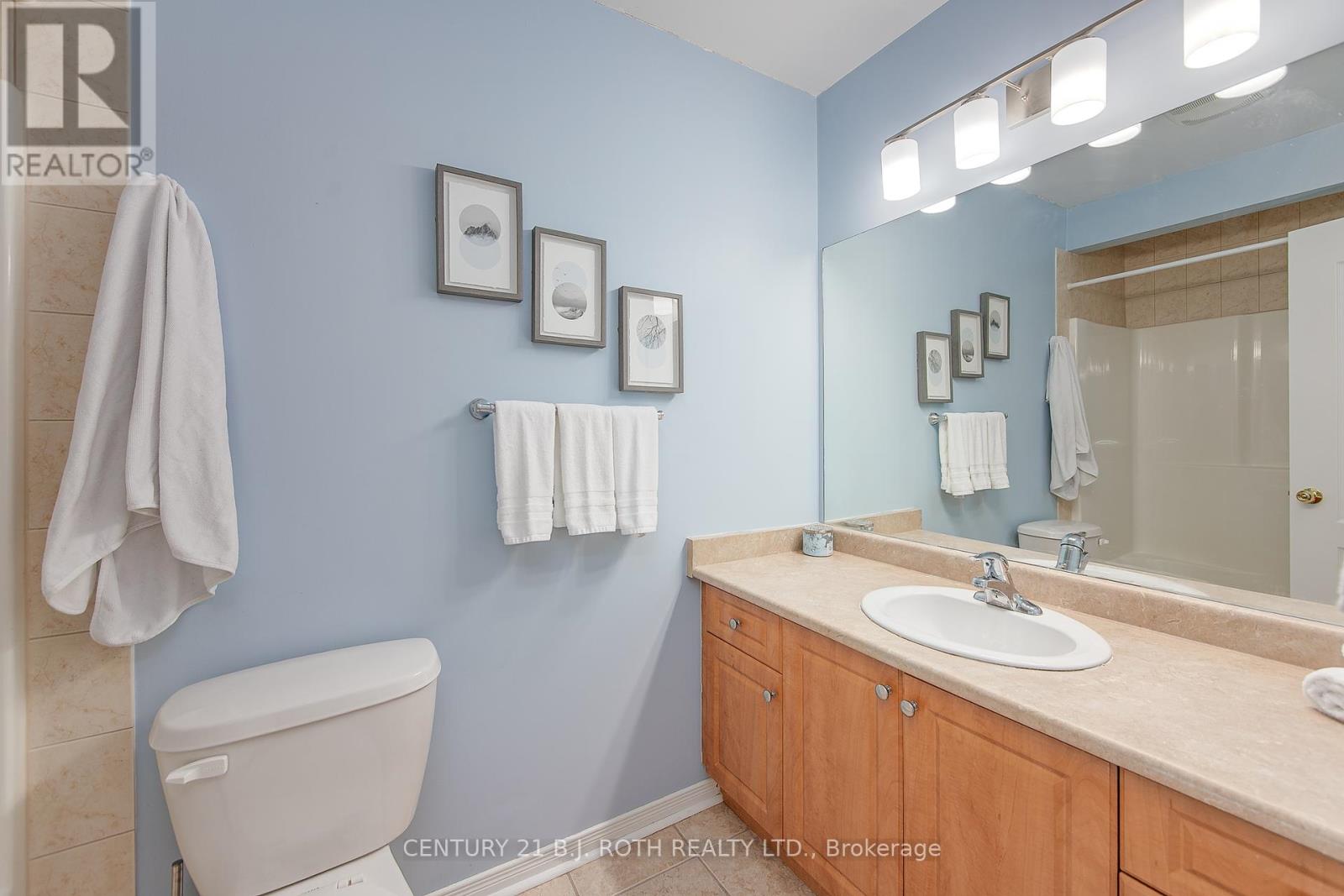 123 Stonemount Crescent, Essa, Ontario  L0M 1B4 - Photo 19 - N12209388