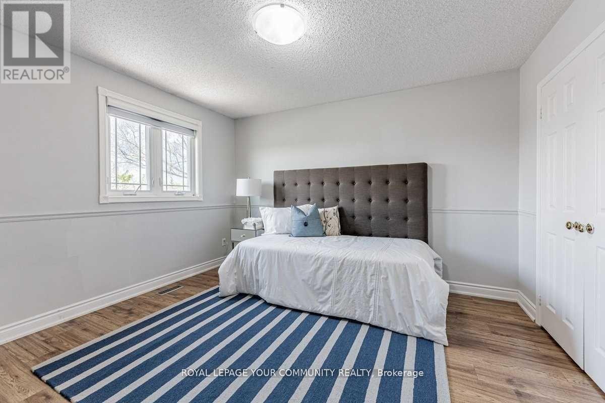 26 Millcroft Way, Vaughan, Ontario  L4J 6P1 - Photo 16 - N12209400