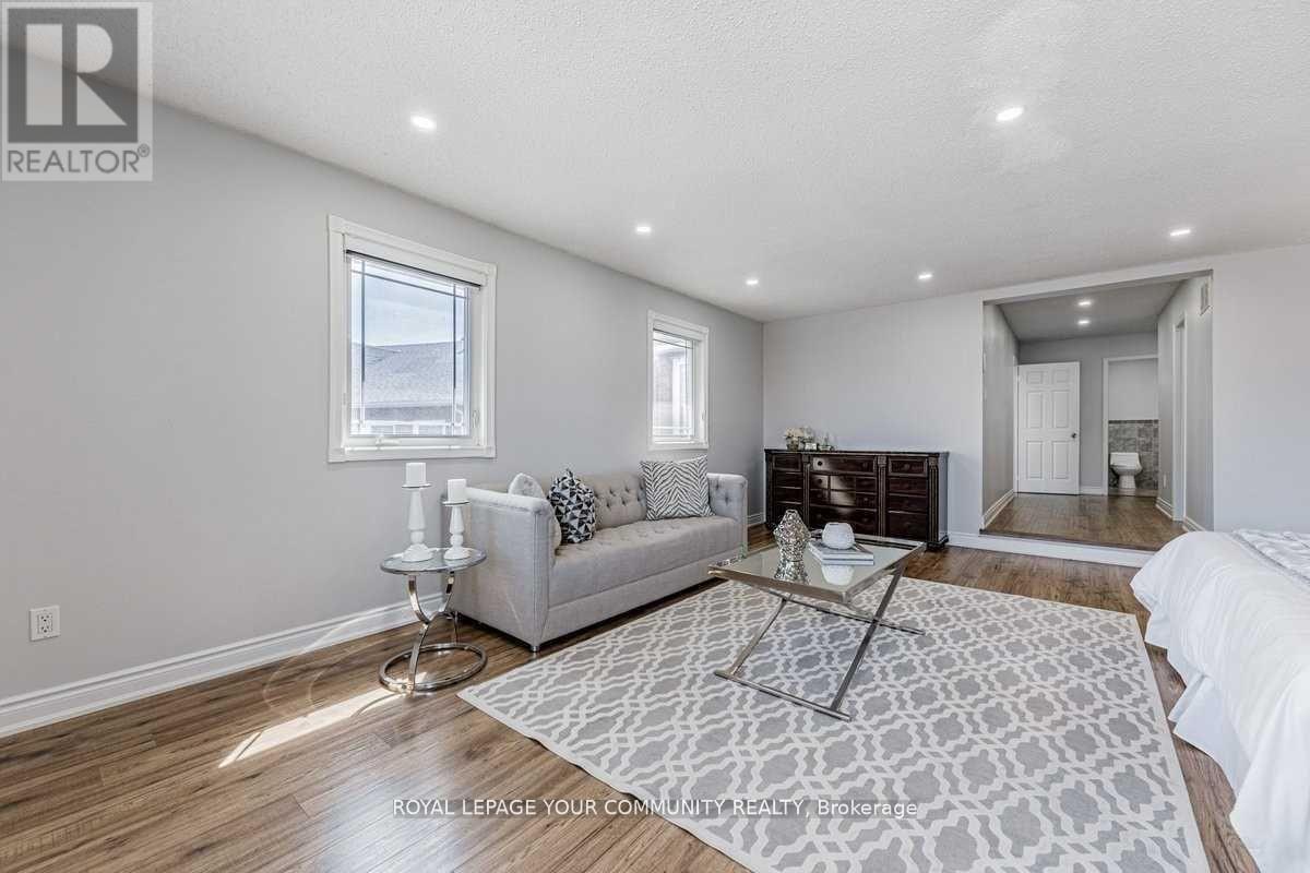 26 Millcroft Way, Vaughan, Ontario  L4J 6P1 - Photo 21 - N12209400