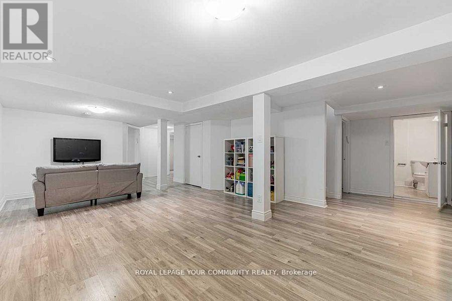 26 Millcroft Way, Vaughan, Ontario  L4J 6P1 - Photo 24 - N12209400