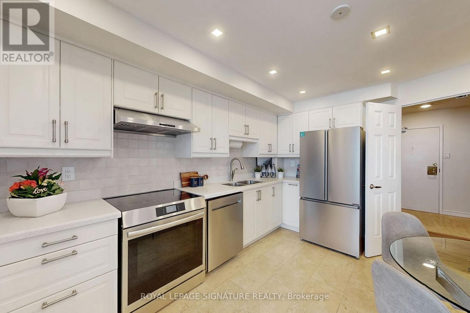 510 - 333 Clark Avenue W, Vaughan, Ontario  L4J 7K4 - Photo 19 - N12209424