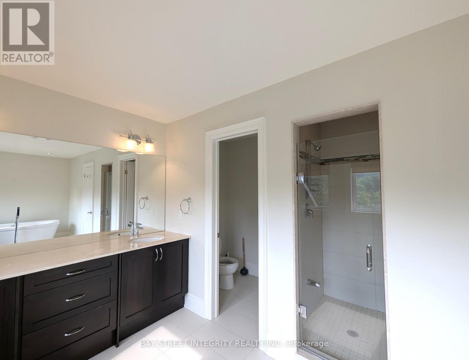 12 - 8469 Islington Avenue, Vaughan, Ontario  L4L 0G2 - Photo 31 - N12209426