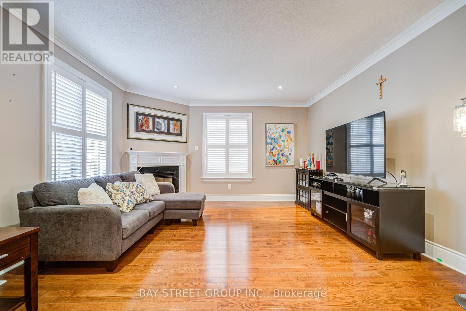 243 Israel Zilber Drive, Vaughan, Ontario  L6A 0L5 - Photo 15 - N12209437