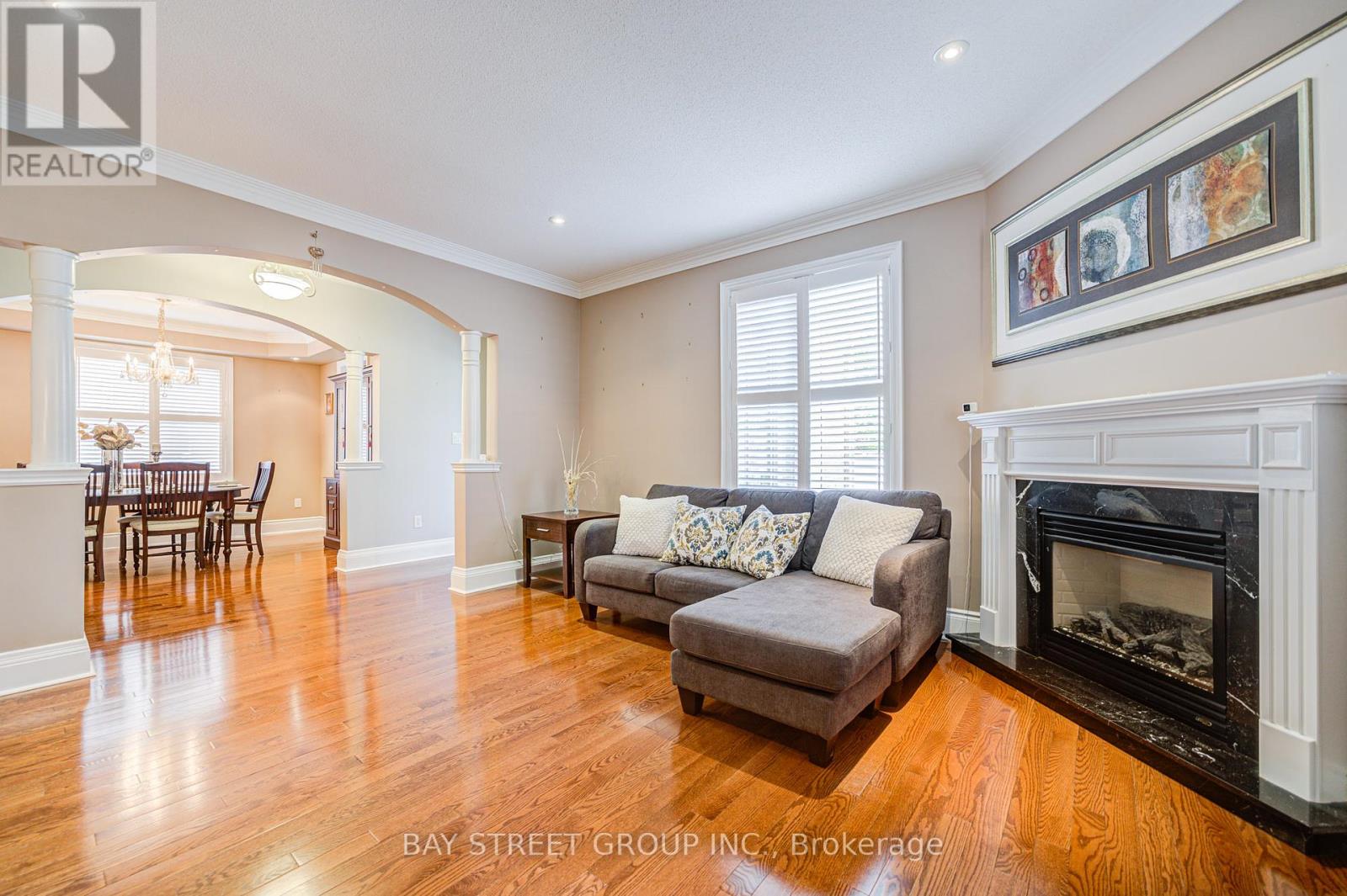 243 Israel Zilber Drive, Vaughan, Ontario  L6A 0L5 - Photo 16 - N12209437