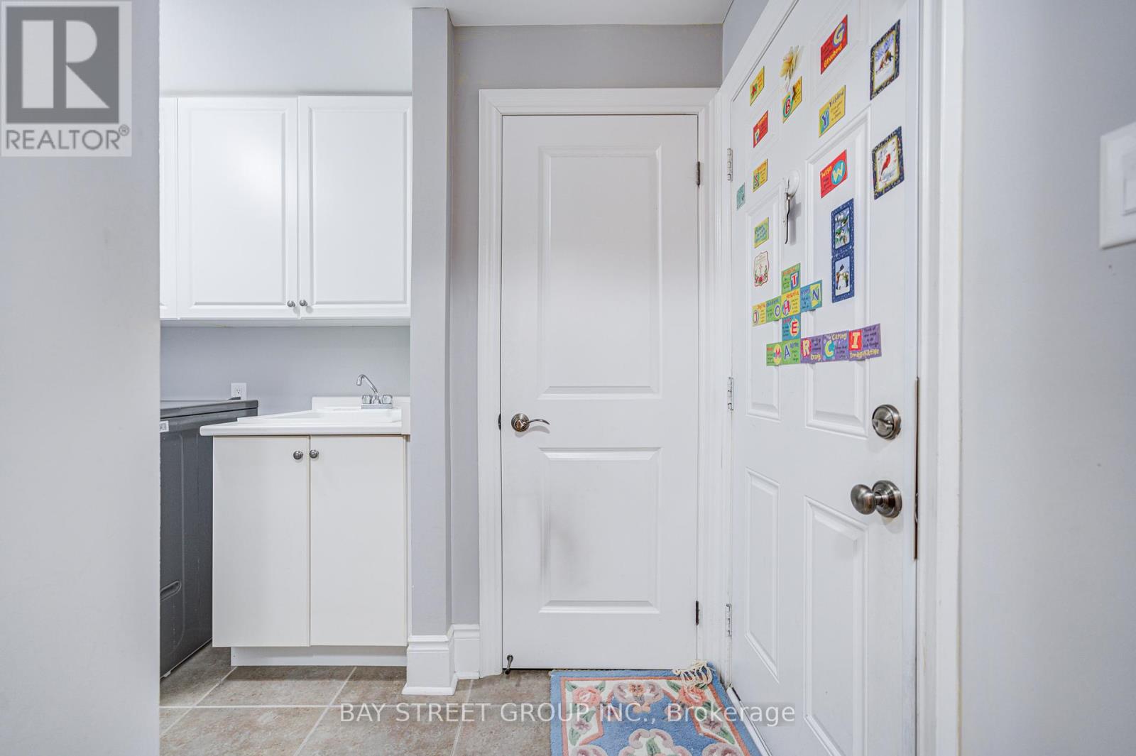 243 Israel Zilber Drive, Vaughan, Ontario  L6A 0L5 - Photo 19 - N12209437