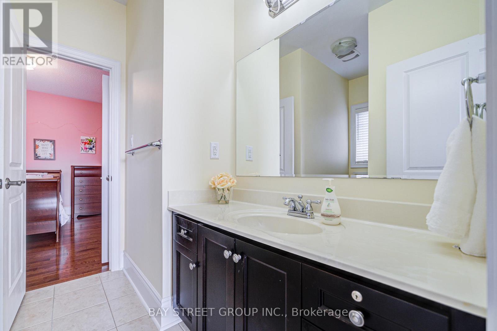 243 Israel Zilber Drive, Vaughan, Ontario  L6A 0L5 - Photo 30 - N12209437