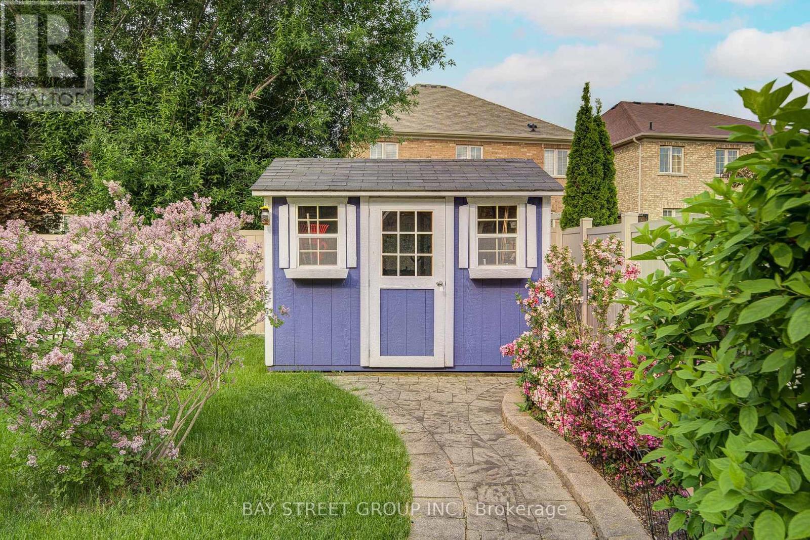 243 Israel Zilber Drive, Vaughan, Ontario  L6A 0L5 - Photo 44 - N12209437