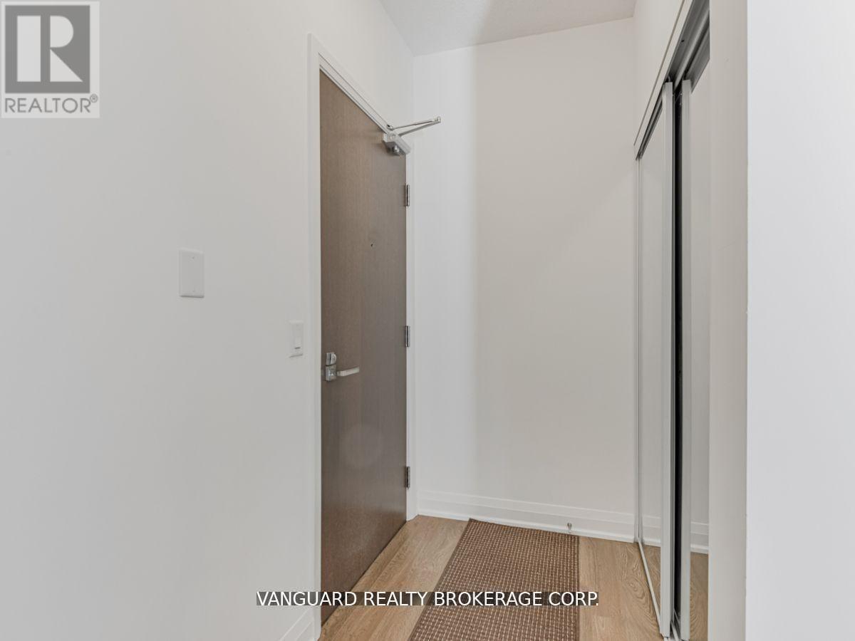 208 - 75 North Park Road, Vaughan, Ontario  L4J 0H8 - Photo 4 - N12209448