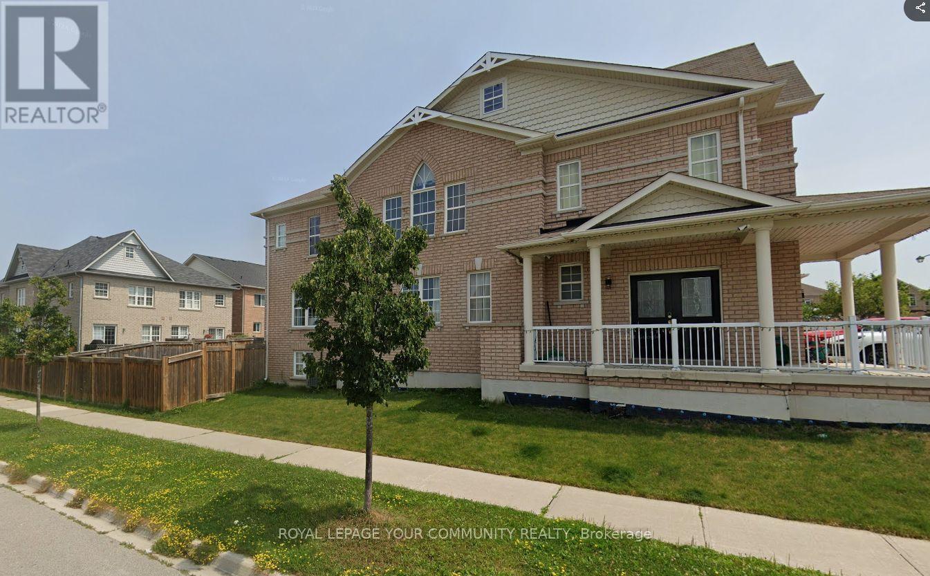 2 Herefordshire Acres, Newmarket, Ontario  L9N 0B4 - Photo 1 - N12209471