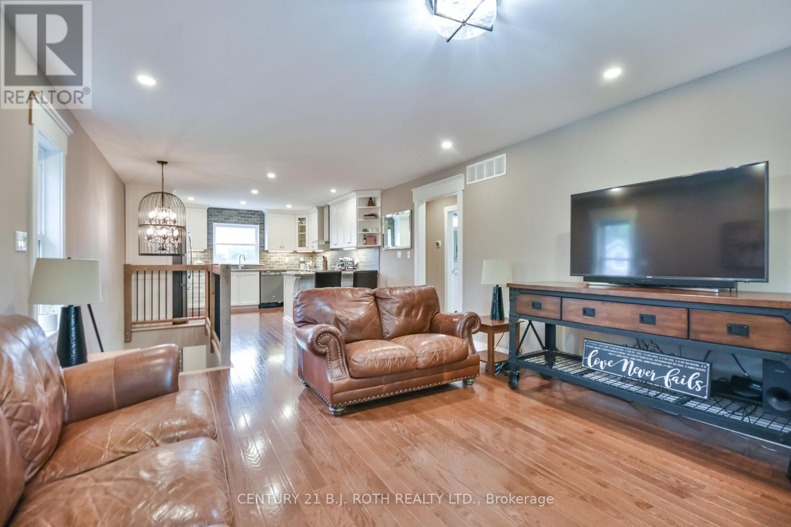 13 Fitton Heights, Orillia, Ontario  L3V 4M7 - Photo 23 - S12209308