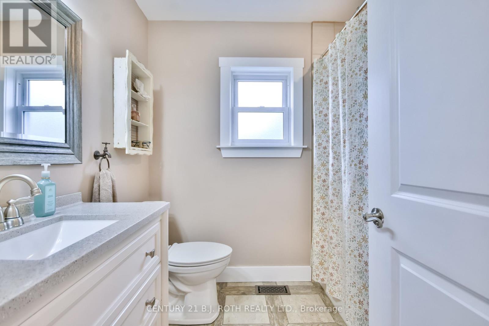 13 Fitton Heights, Orillia, Ontario  L3V 4M7 - Photo 30 - S12209308
