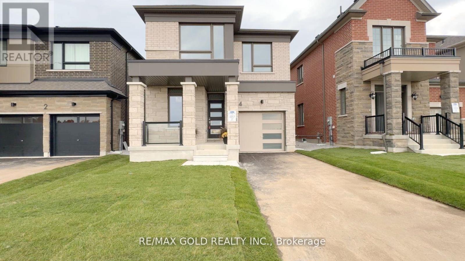 4 Mcbride Trail, Barrie, Ontario  L9J 0Y9 - Photo 1 - S12209357