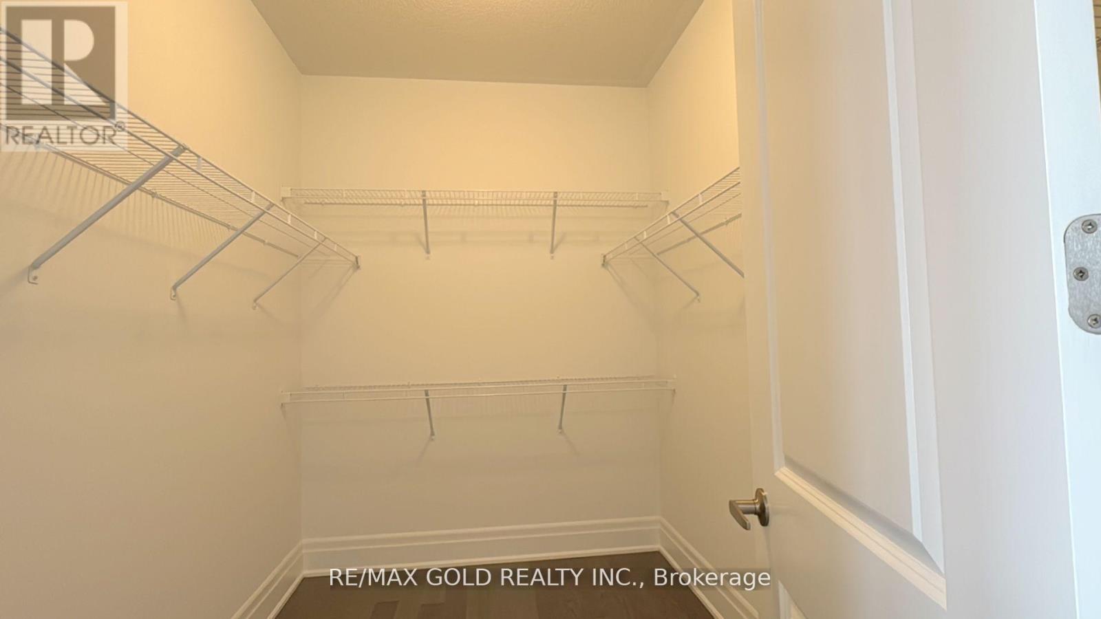 4 Mcbride Trail, Barrie, Ontario  L9J 0Y9 - Photo 23 - S12209357