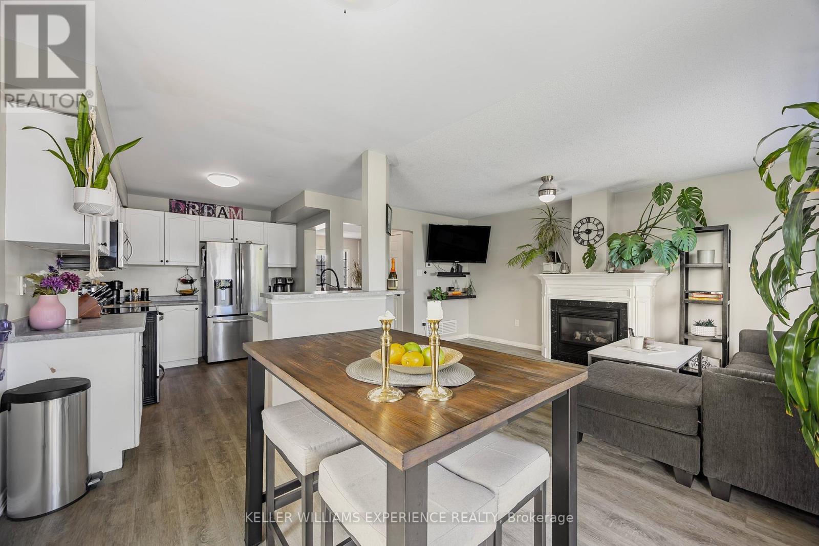 13 Sunset Place, Barrie, Ontario  L4N 0T7 - Photo 11 - S12209391
