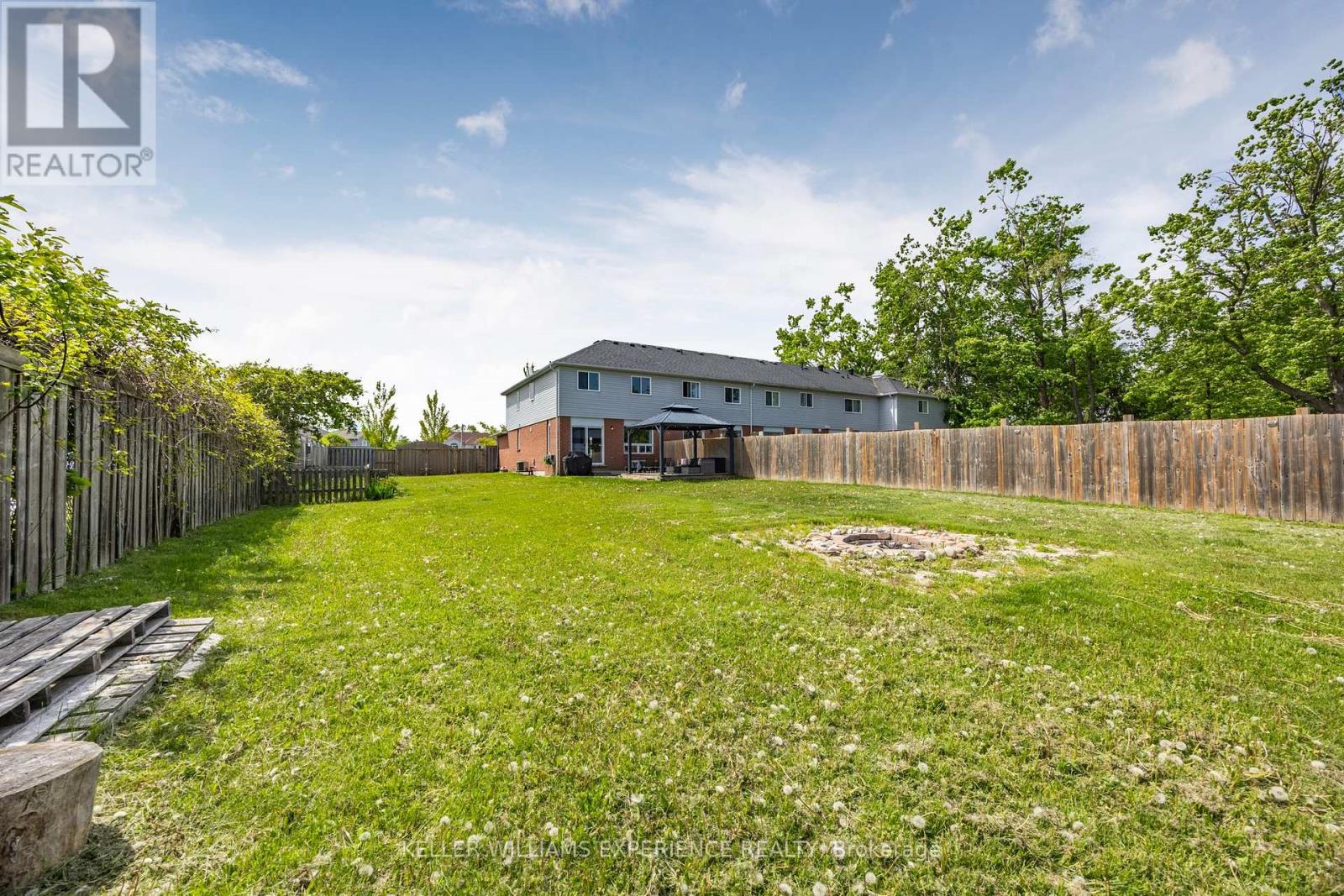 13 Sunset Place, Barrie, Ontario  L4N 0T7 - Photo 40 - S12209391