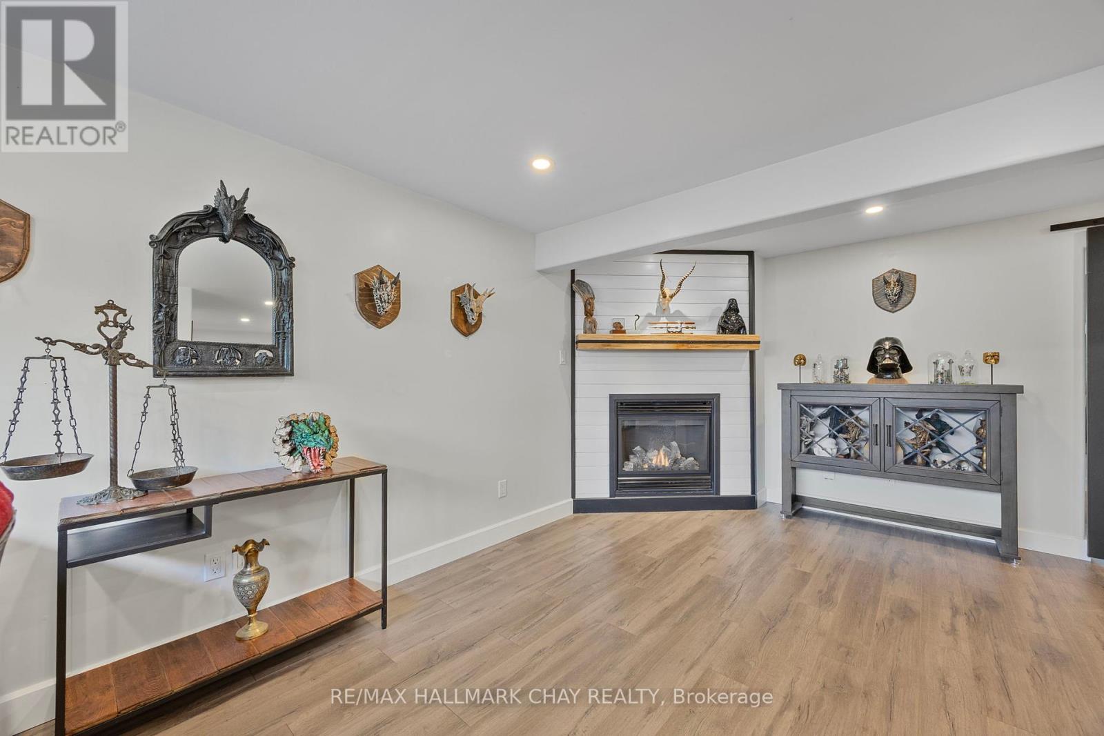 171 Steel Street, Barrie, Ontario  L4M 2G6 - Photo 26 - S12209450
