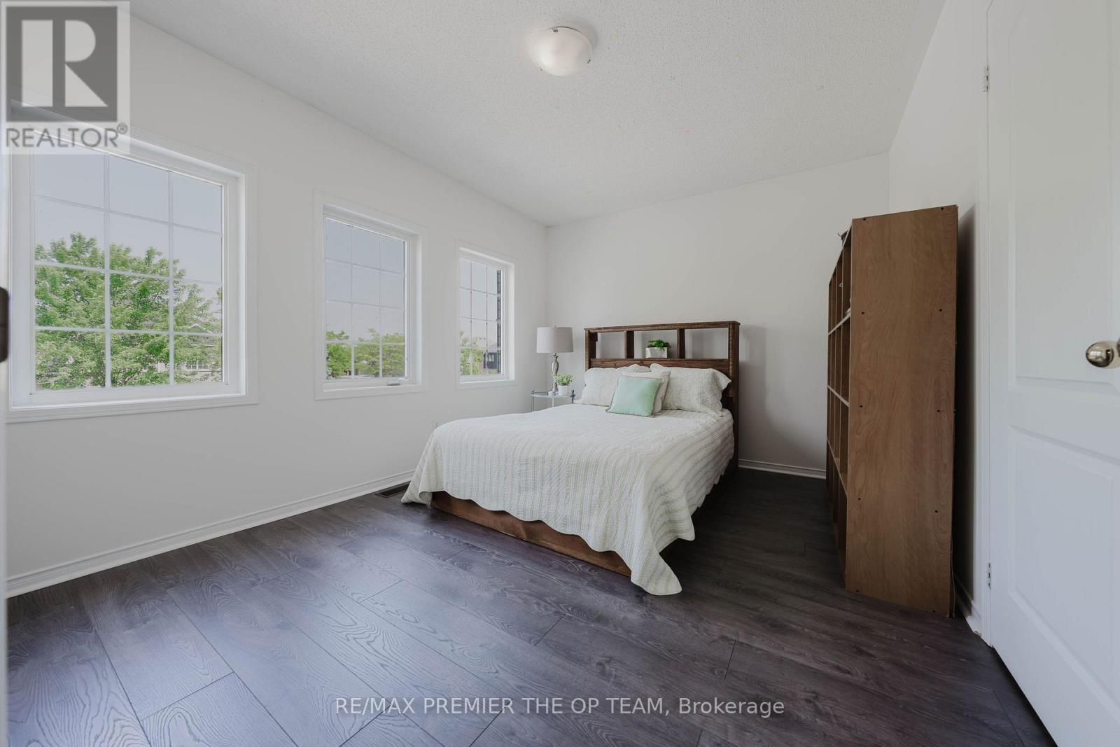 328 Napa Valley Avenue, Vaughan, Ontario  L4H 1Y7 - Photo 26 - N12208055