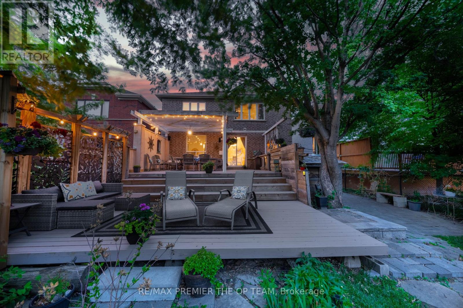 328 Napa Valley Avenue, Vaughan, Ontario  L4H 1Y7 - Photo 3 - N12208055