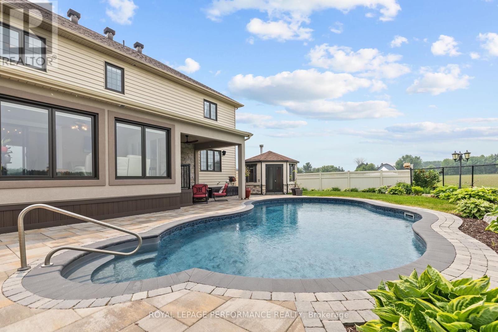 1453 Notre Dame Street, Russell, Ontario  K0A 1W0 - Photo 46 - X12207260