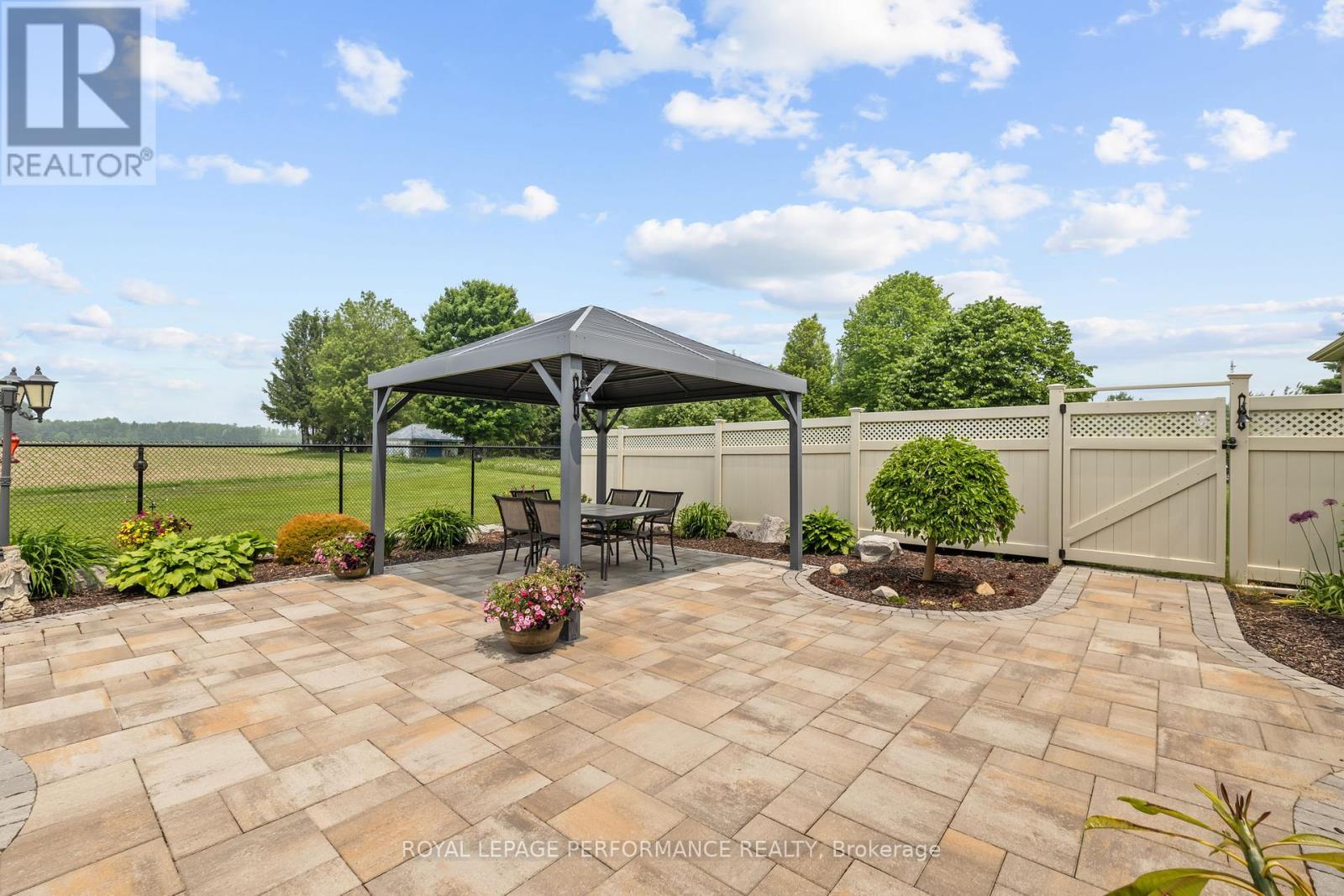 1453 Notre Dame Street, Russell, Ontario  K0A 1W0 - Photo 48 - X12207260