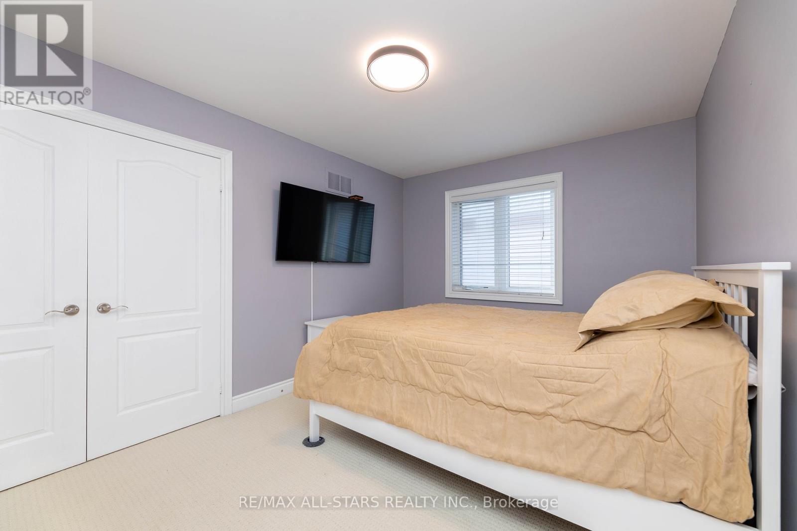 46 Eastgate Circle, Whitby, Ontario  L1M 2N4 - Photo 24 - E12209571