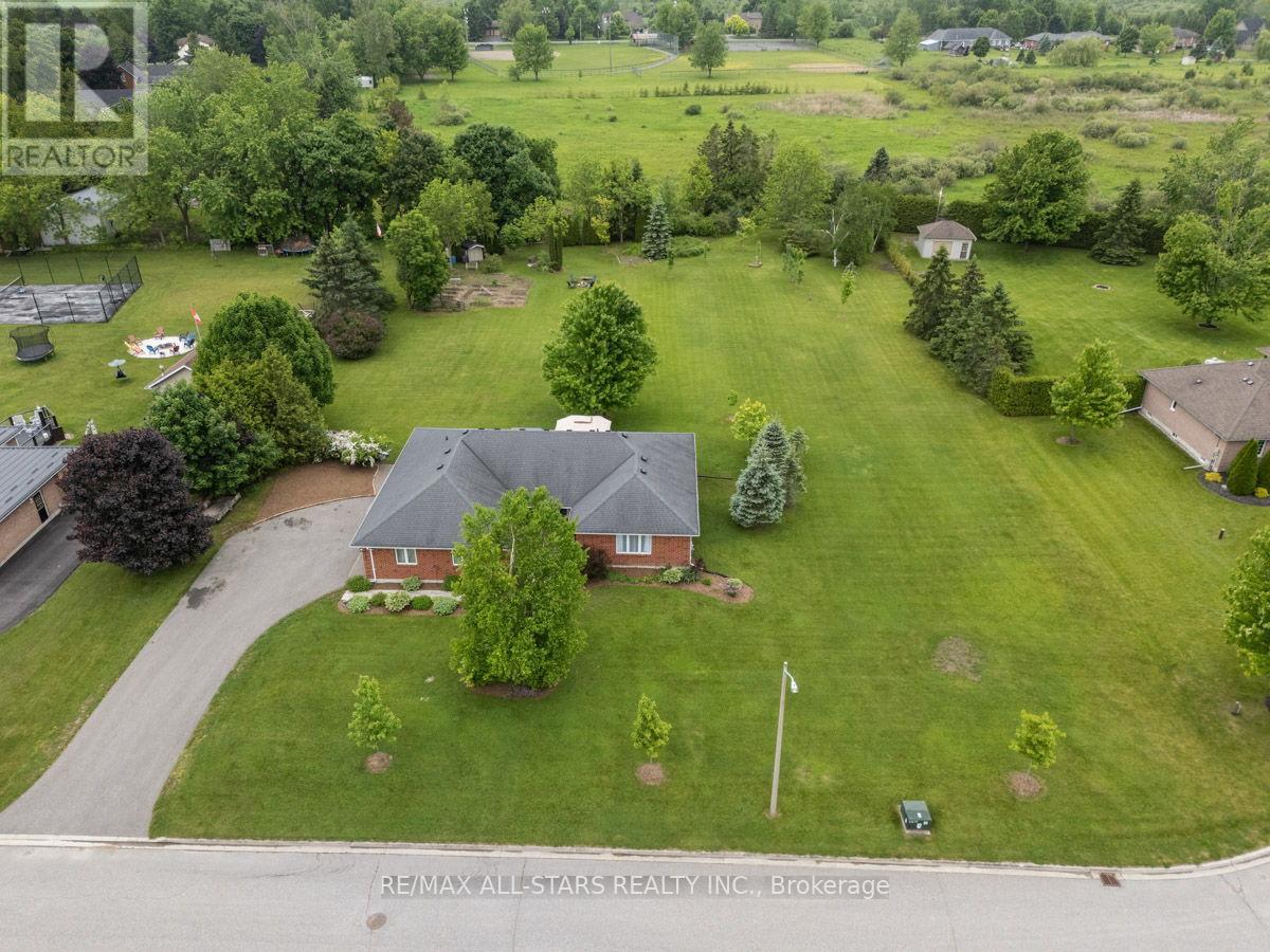 9 Isabella Court, Scugog, Ontario  L0C 1G0 - Photo 4 - E12209624