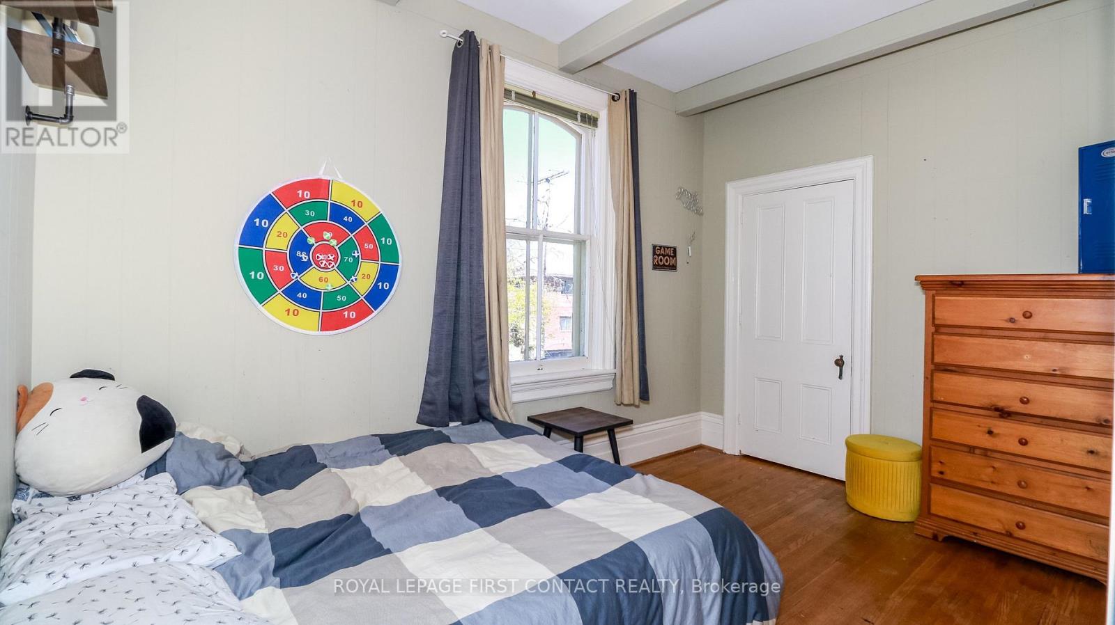 121 Mulcaster Street, Barrie (Codrington), Ontario  L4M 3M8 - Photo 25 - S12140302